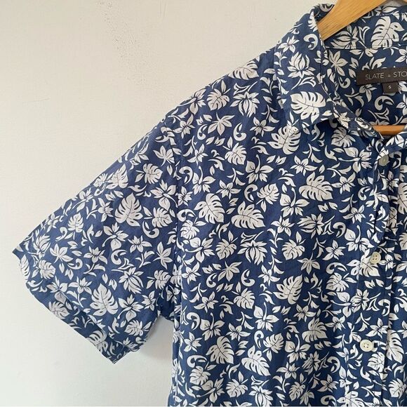 Slate & Stone Blue White Floral Pattern Short Sleeve Cotton Button Down Shirt - Picture 6 of 6
